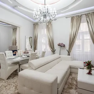  Apartment Opera Balkony Luxury With Free Parking